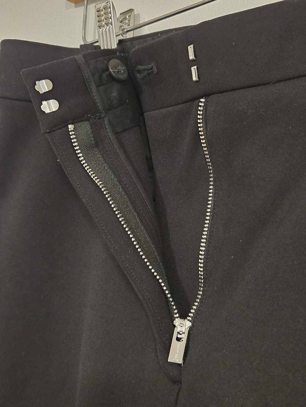 Babaton Lineage Pant - Picture 5 of 10